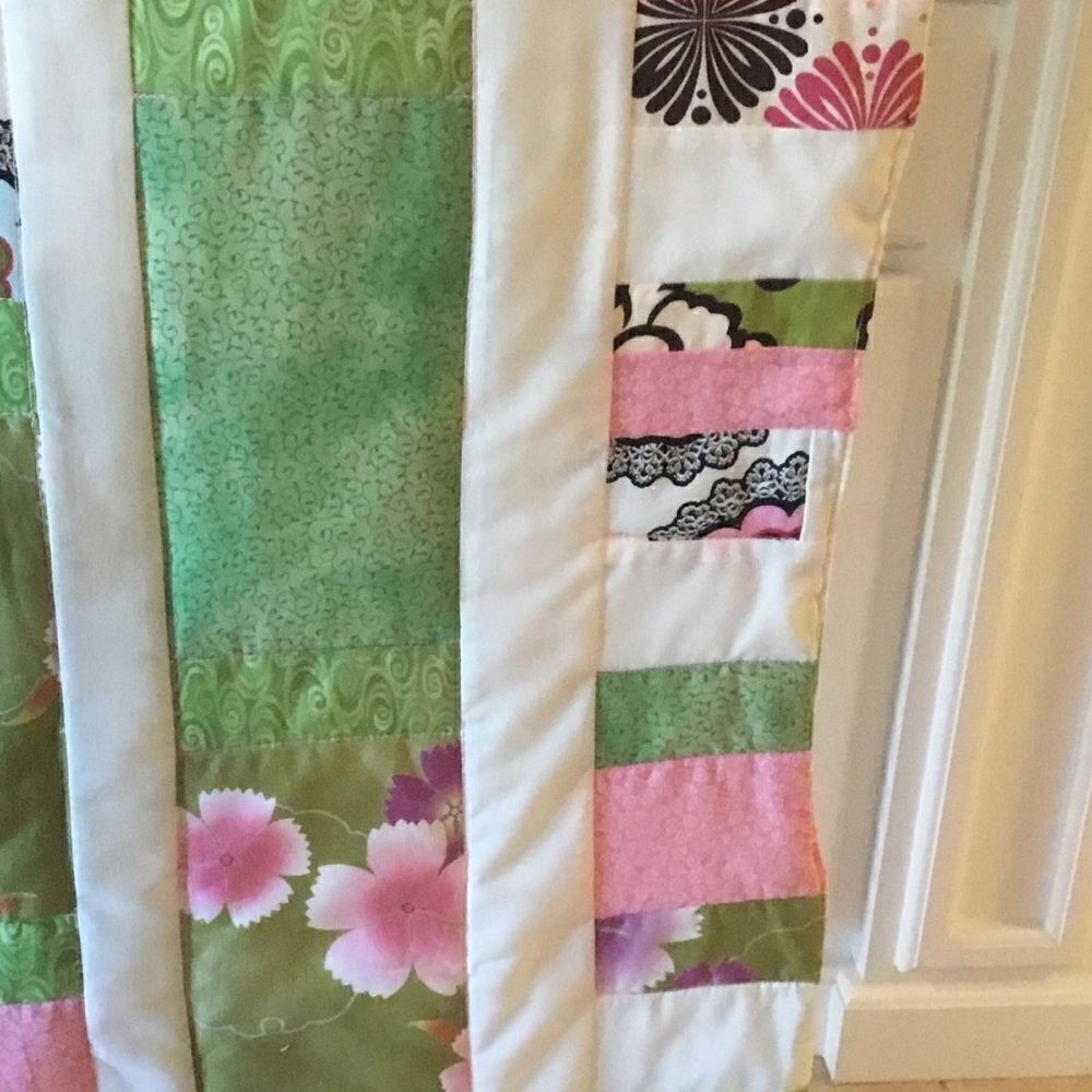 Handmade Quilt   - Picture 9 of 16